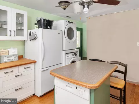 1296 Ritchie Hwy, Arnold, MD 21012 photo 11