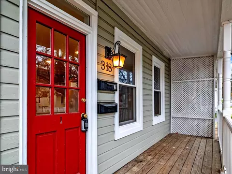 318 Chesapeake Ave, Annapolis, MD 21403