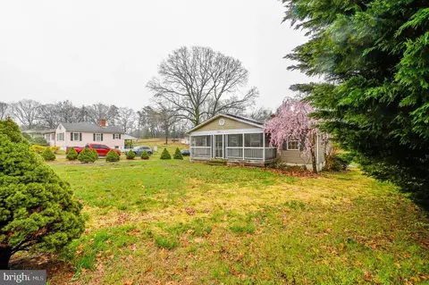 789 Queenstown Rd, Severn, MD 21144