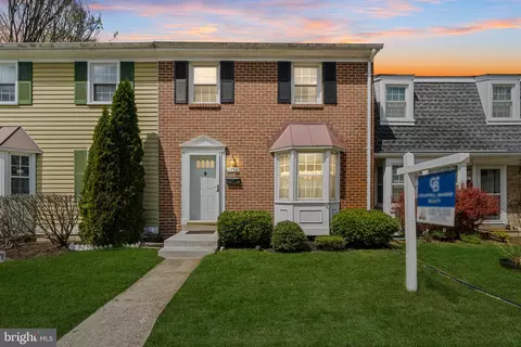 1754 Castleford Sq #172, Crofton, MD 21114