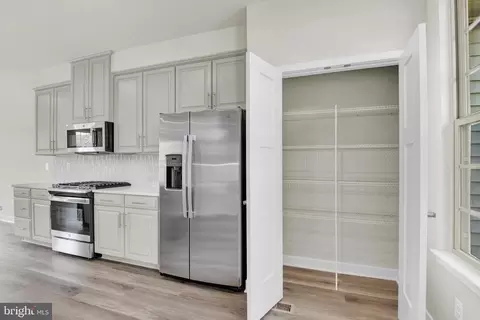 Kitchen - Undisclosed, Hanover, MD 21076 photo 5 of 8