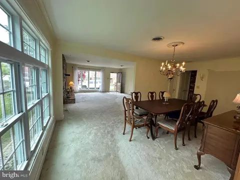 Dining - 8418 Bedford Rd, Pasadena, MD 21122 photo 2 of 2