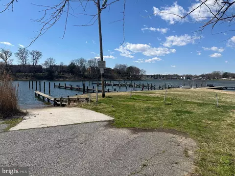 View/Area - 8418 Bedford Rd, Pasadena, MD 21122 photo 1 of 5