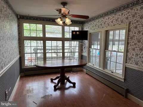 Entry Way - 8418 Bedford Rd, Pasadena, MD 21122 photo 1 of 1