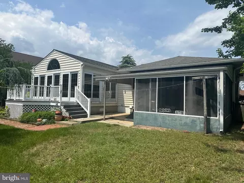 Exterior - 8418 Bedford Rd, Pasadena, MD 21122 photo 2 of 14