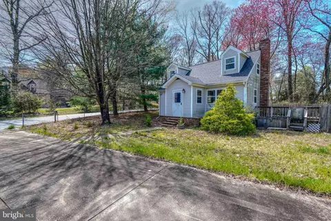 Exterior - 1884 Cedar Dr, Severn, MD 21144 photo 2 of 10