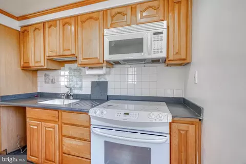 Kitchen - 1884 Cedar Dr, Severn, MD 21144 photo 5 of 6