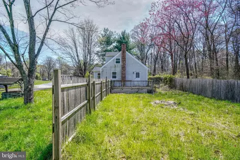 Exterior - 1884 Cedar Dr, Severn, MD 21144 photo 8 of 10