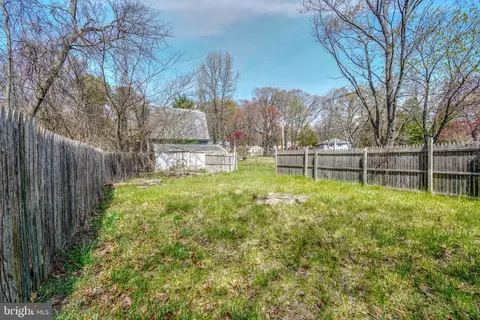 Exterior - 1884 Cedar Dr, Severn, MD 21144 photo 5 of 10
