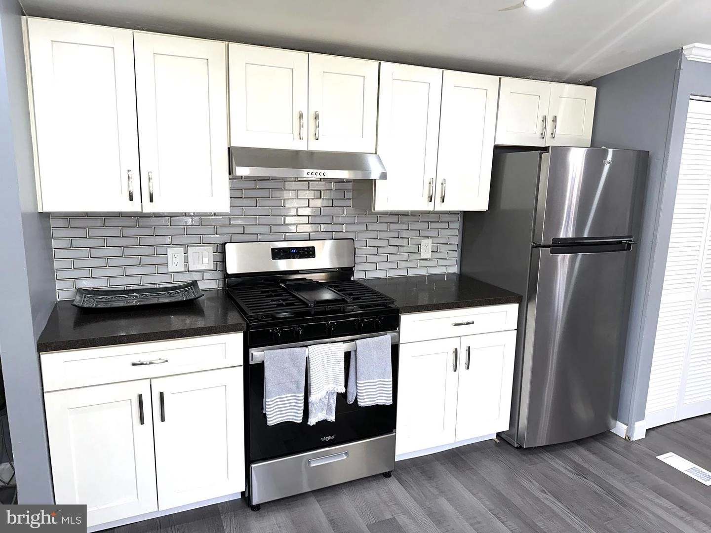 481 Keith Rd, Lothian, MD 20711 photo 3