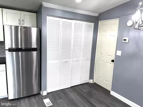 481 Keith Rd, Lothian, MD 20711 photo 9