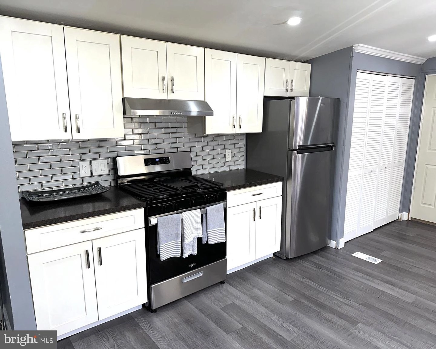 481 Keith Rd, Lothian, MD 20711 photo 4