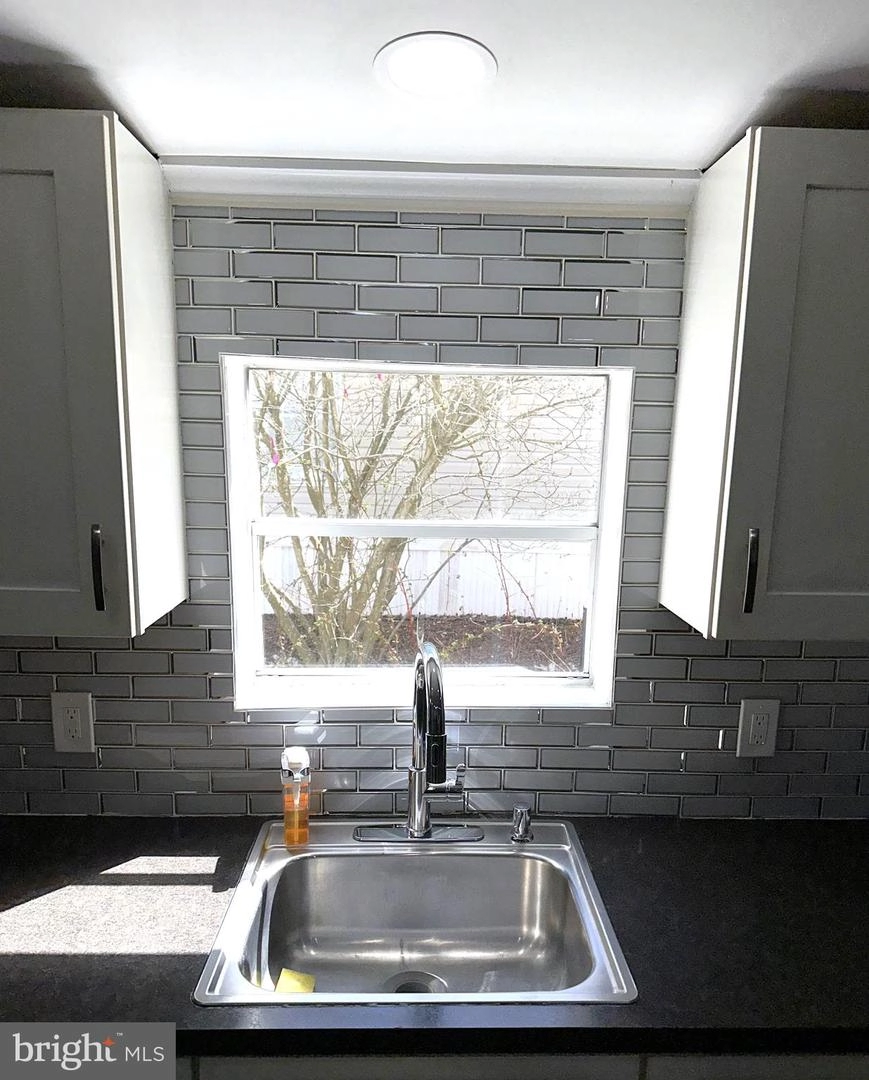 481 Keith Rd, Lothian, MD 20711 photo 7