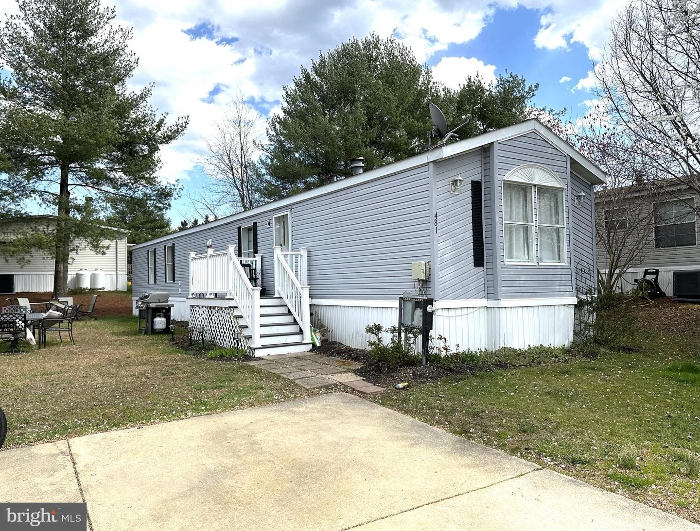 481 Keith Rd, Lothian, MD 20711 photo 1