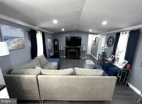 481 Keith Rd, Lothian, MD 20711 photo 12