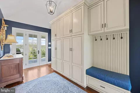 Entry Way - 400 Joyce Ln W, Arnold, MD 21012 photo 2 of 2