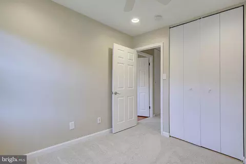 Bedroom - 1410 Pennington Ct, Edgewater, MD 21037 photo 1 of 3