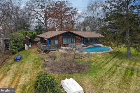 Exterior - 4929 E Chalk Point Rd, West River, MD 20778 photo 2 of 6