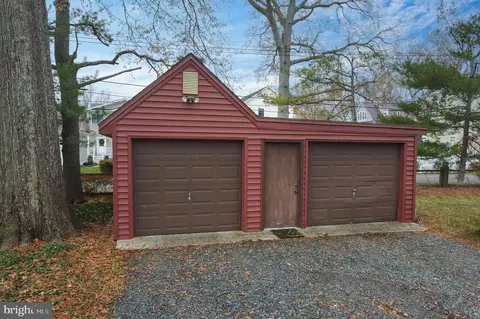 Exterior - 4929 E Chalk Point Rd, West River, MD 20778 photo 4 of 6