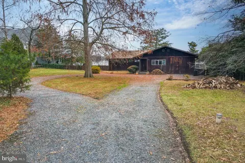 Exterior - 4929 E Chalk Point Rd, West River, MD 20778 photo 3 of 6