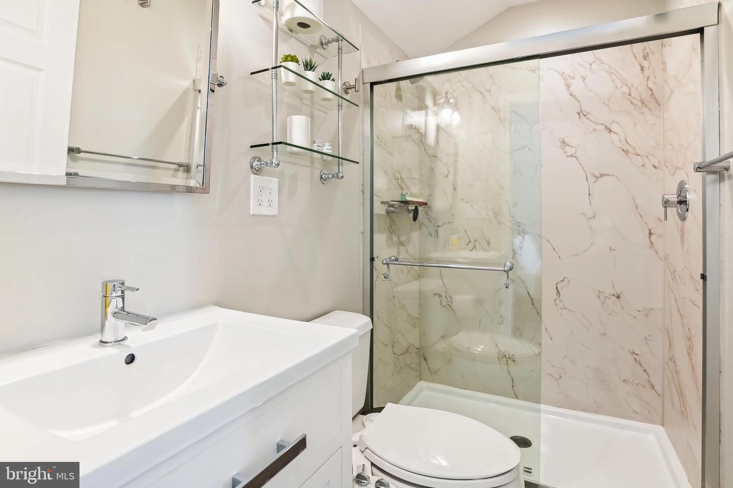Bath - 4 B Constitution Ave, Annapolis, MD 21401 photo 6 of 6