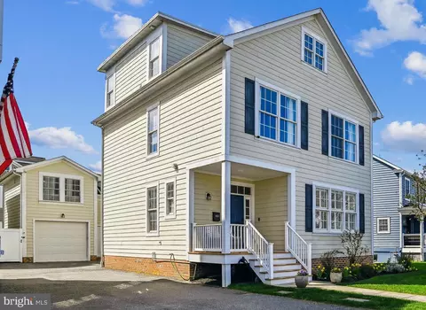 Exterior - 4 B Constitution Ave, Annapolis, MD 21401 photo 2 of 17