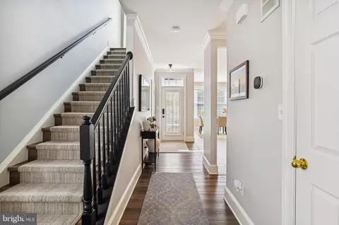 Entry Way - 4 B Constitution Ave, Annapolis, MD 21401 photo 1 of 5