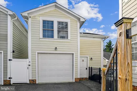 Exterior - 4 B Constitution Ave, Annapolis, MD 21401 photo 11 of 17