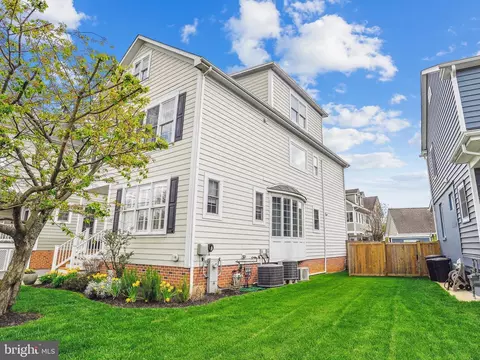Exterior - 4 B Constitution Ave, Annapolis, MD 21401 photo 4 of 17