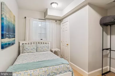 Bedroom - 4 B Constitution Ave, Annapolis, MD 21401 photo 13 of 13