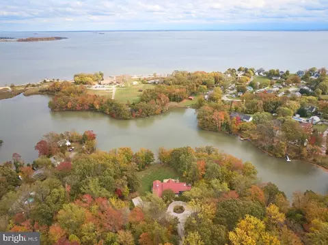 View/Area - 4149 Shoreham Beach Rd, Edgewater, MD 21037 photo 5 of 18