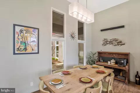 Dining - 4149 Shoreham Beach Rd, Edgewater, MD 21037 photo 2 of 3