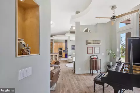 Other - 4149 Shoreham Beach Rd, Edgewater, MD 21037 photo 5 of 10