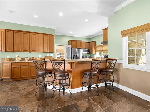 Kitchen - 8124 Riverside Dr, Pasadena, MD 21122 photo 2 of 10