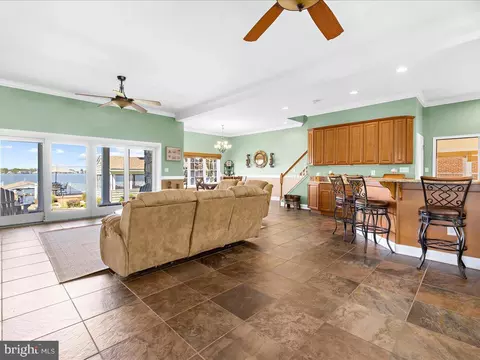 Other - 8124 Riverside Dr, Pasadena, MD 21122 photo 4 of 9