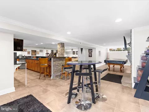 Kitchen - 8124 Riverside Dr, Pasadena, MD 21122 photo 10 of 10