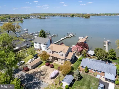View/Area - 8124 Riverside Dr, Pasadena, MD 21122 photo 1 of 20