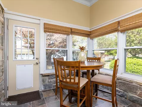 Dining - 8124 Riverside Dr, Pasadena, MD 21122 photo 1 of 7