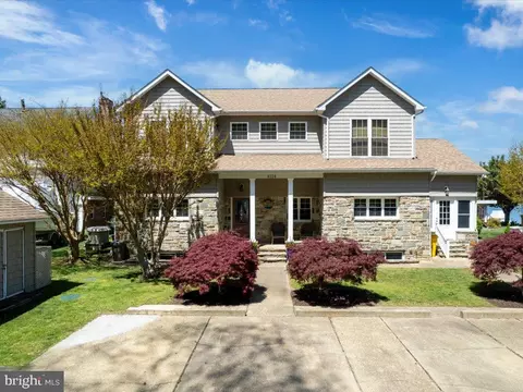 Exterior - 8124 Riverside Dr, Pasadena, MD 21122 photo 8 of 20