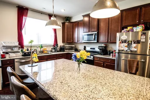 Kitchen - 1821 Iris Ln, Hanover, MD 21076 photo 1 of 2