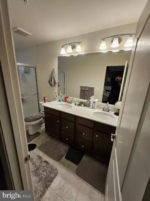 Bath - 1821 Iris Ln, Hanover, MD 21076 photo 6 of 6