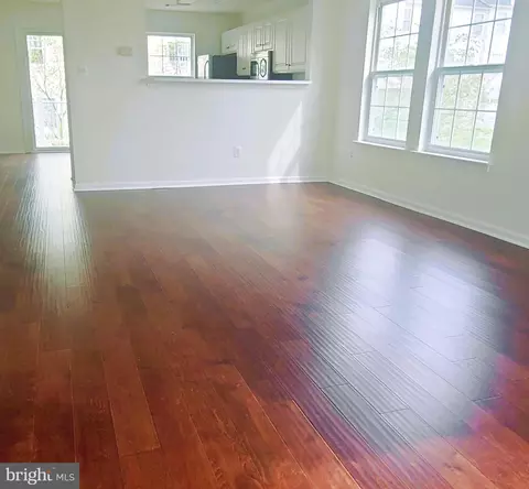 1729 Fallowfield Ct, Crofton, MD 21114 photo 2