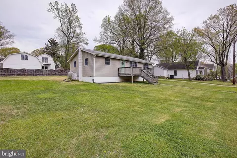 Exterior - 1715 Tacoma Rd, Edgewater, MD 21037 photo 2 of 3