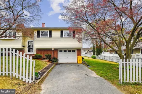 Exterior - 224 Lake Rd, Pasadena, MD 21122 photo 2 of 23