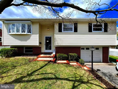 Exterior - 224 Lake Rd, Pasadena, MD 21122 photo 3 of 23