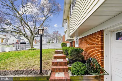Exterior - 224 Lake Rd, Pasadena, MD 21122 photo 8 of 23