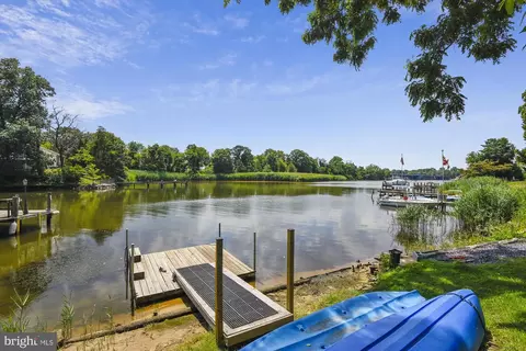 View/Area - 224 Lake Rd, Pasadena, MD 21122 photo 3 of 8