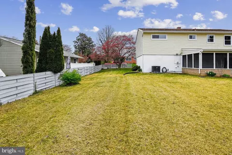 Exterior - 224 Lake Rd, Pasadena, MD 21122 photo 11 of 23