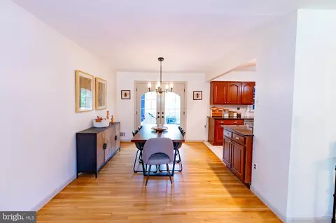Dining - 1535 Long Point Rd, Pasadena, MD 21122 photo 1 of 1