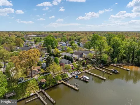 View/Area - 834 Riverside Dr, Pasadena, MD 21122 photo 6 of 22